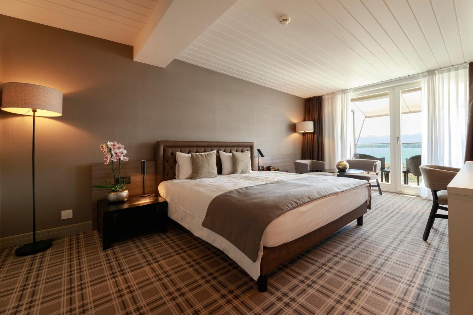 Ambassador Boutique Hotel Νιόν Εξωτερικό φωτογραφία